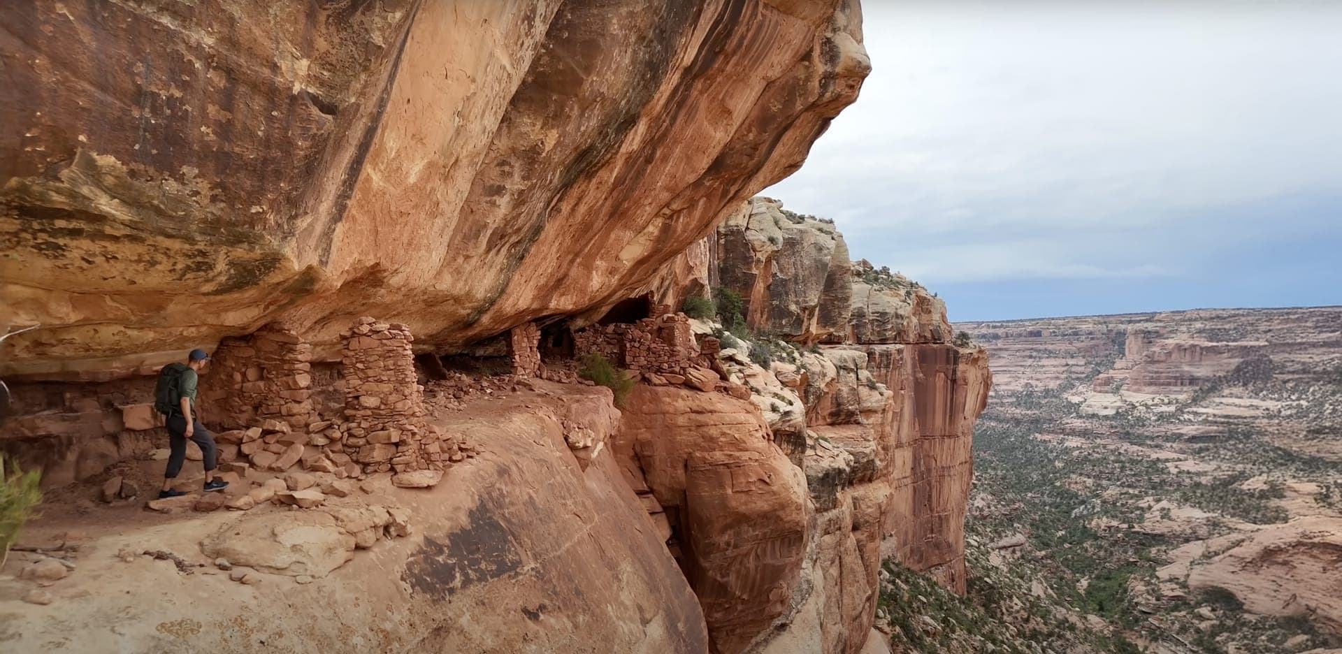 Mesa Verde's Extreme and Ancient Cliff Dwellings